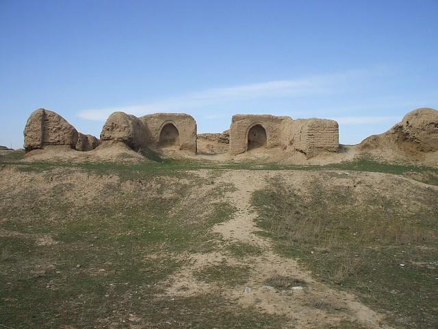 WANDER THE RUINS OF PENJIKENT