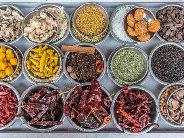 Cook with the flavours of India
