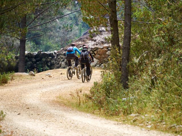 E-bike around Incan ruins