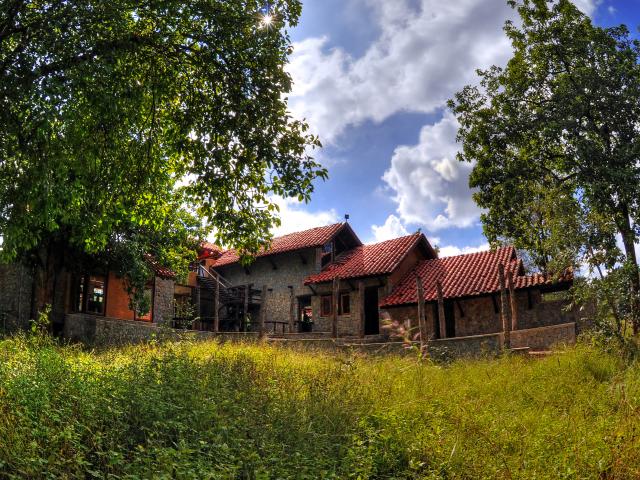 Kanha Earth Lodge