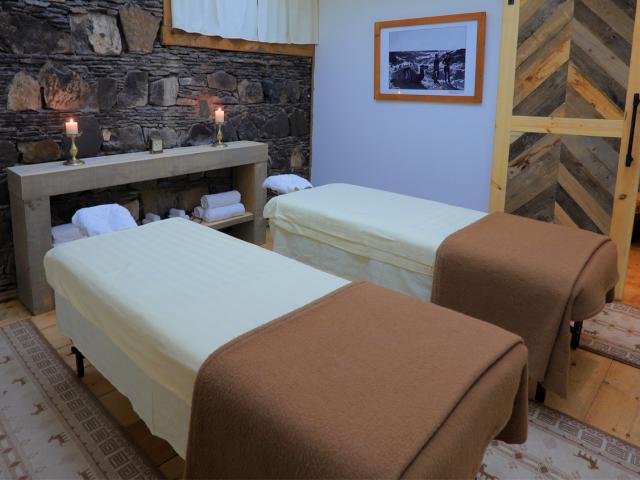 Three Camel Lodge