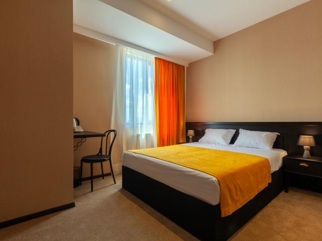 Solomon Hotel