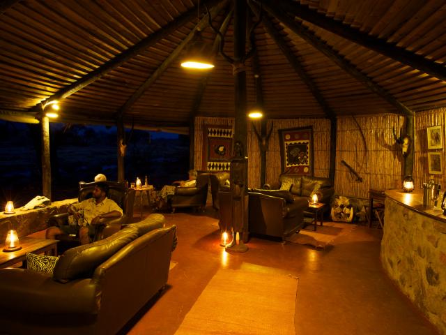 Ruaha River Lodge