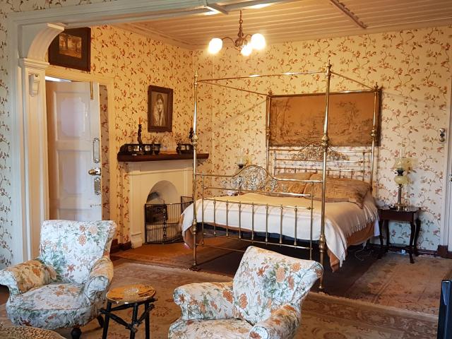 Chapslee House