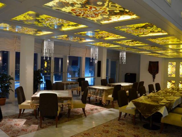 Serena Hotel