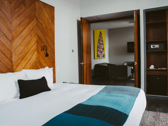 Atix Hotel