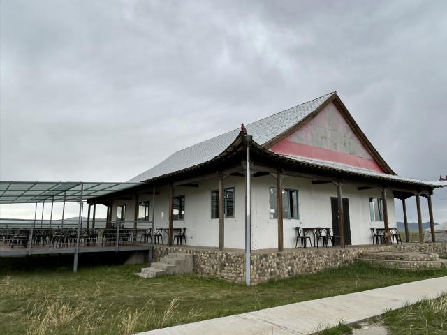Talbiun Ger Camp