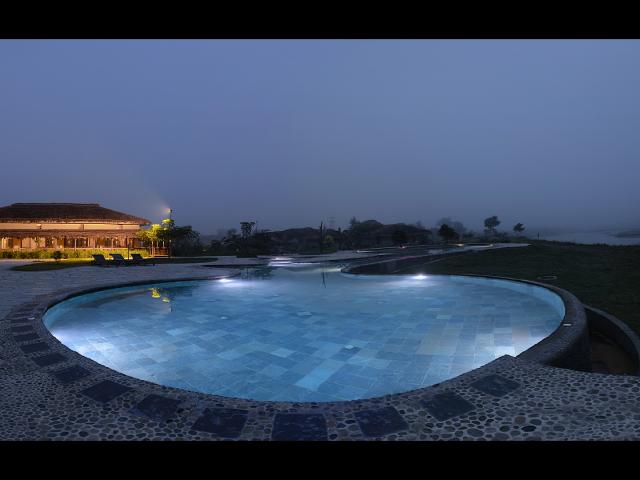 Barahi Jungle Lodge