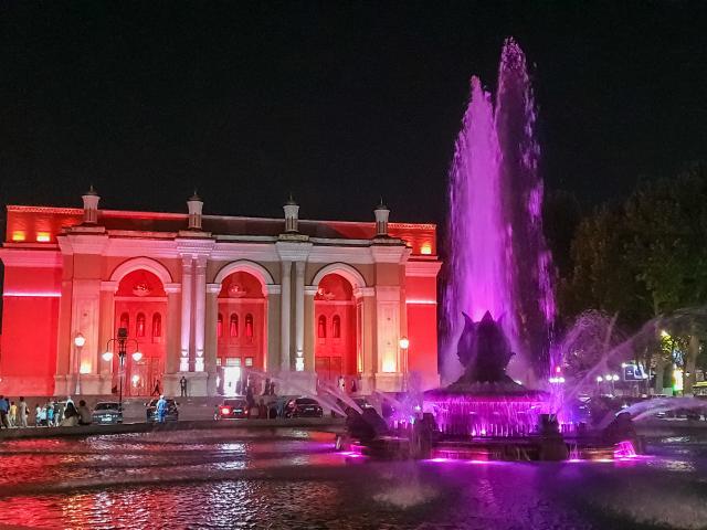 Enjoy an opera or ballet performance