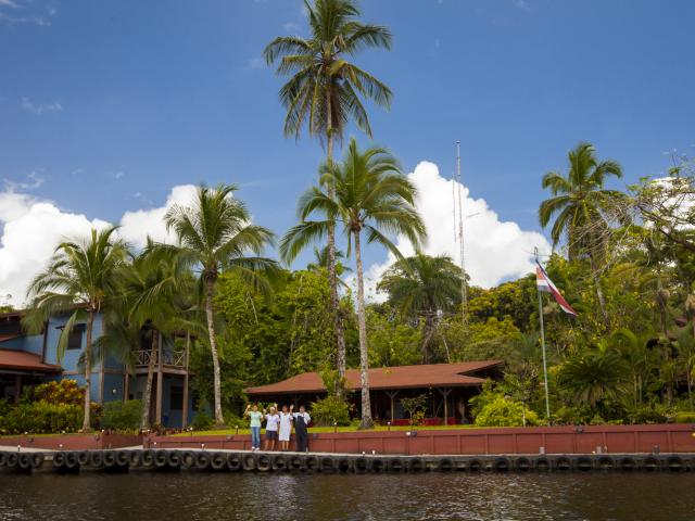 Tortuga Lodge