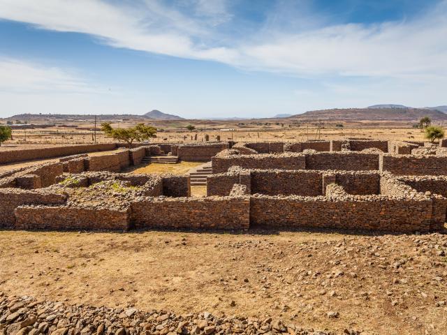 Visit the Queen of Sheba's palace