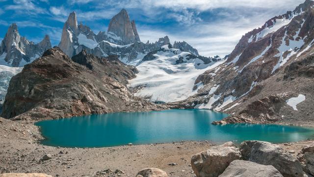 HIKE LAGUNA DE LOS TRES