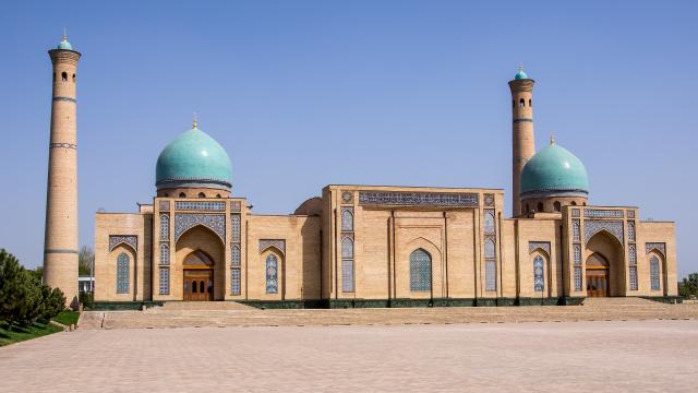 Explore the history of Tashkent
