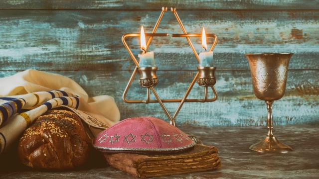 Enjoy Shabbat with a local family
