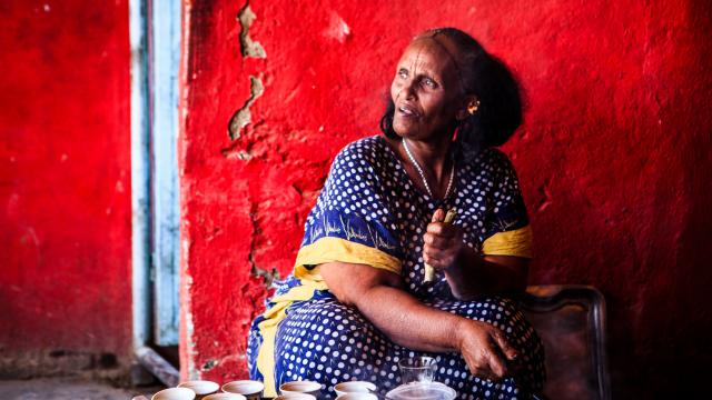 Cooking experience with local family