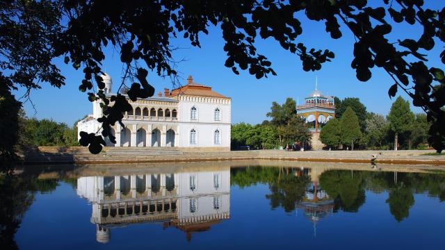 Visit the last emir’s summer palace