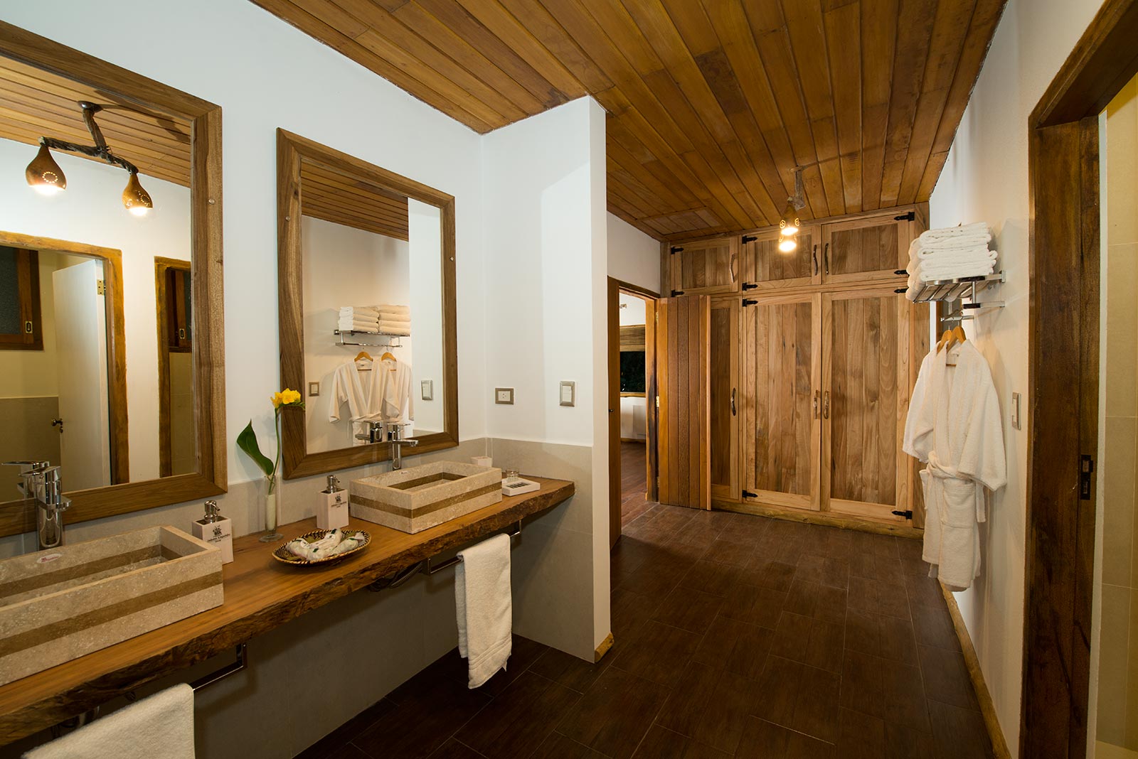 La Aldea De La Selva Lodge & Spa