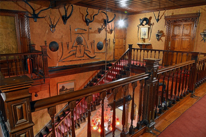 Chapslee House