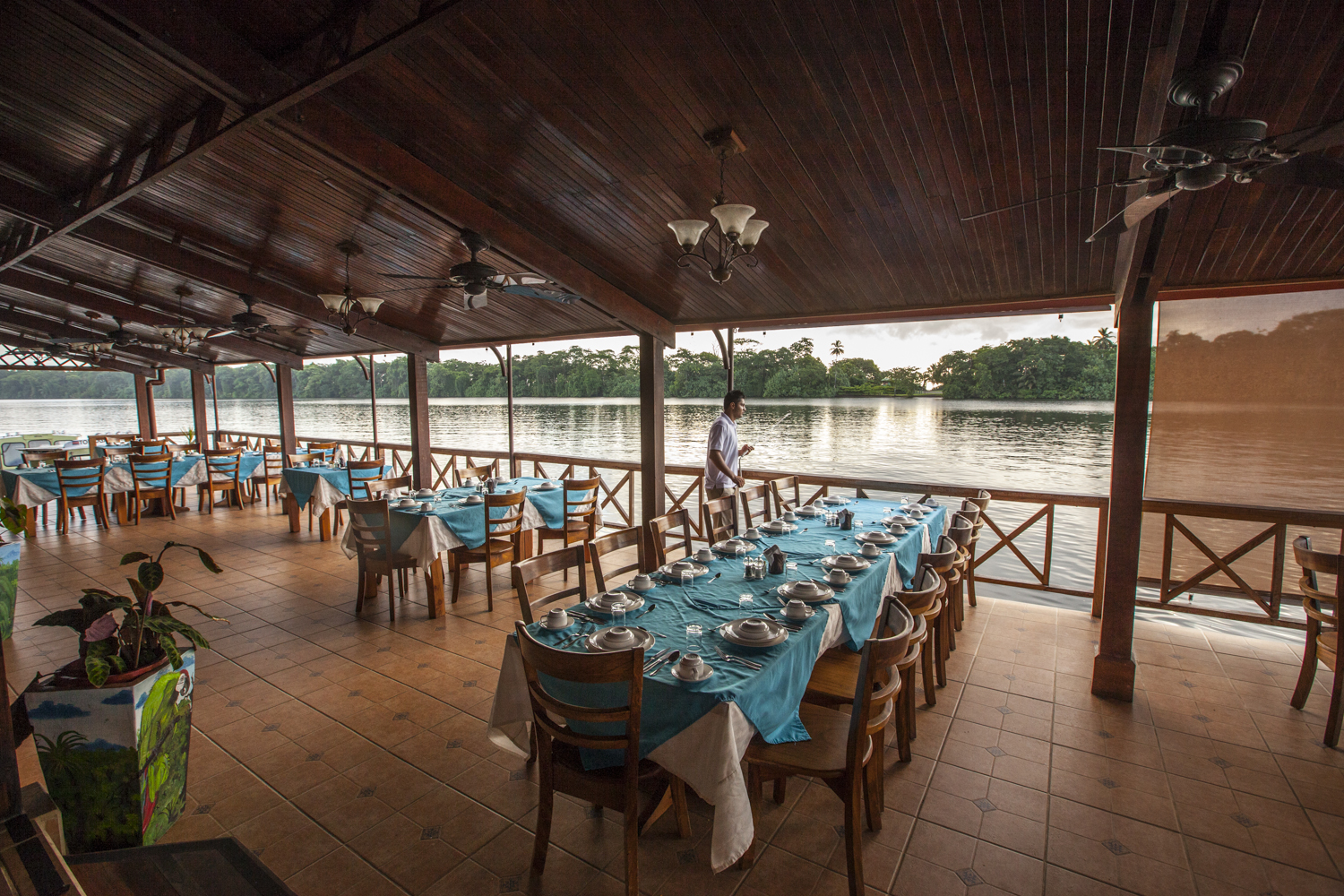 Tortuga Lodge