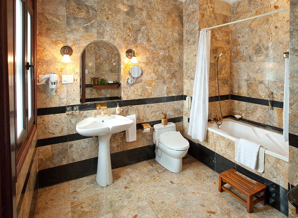 Majestic Hotel