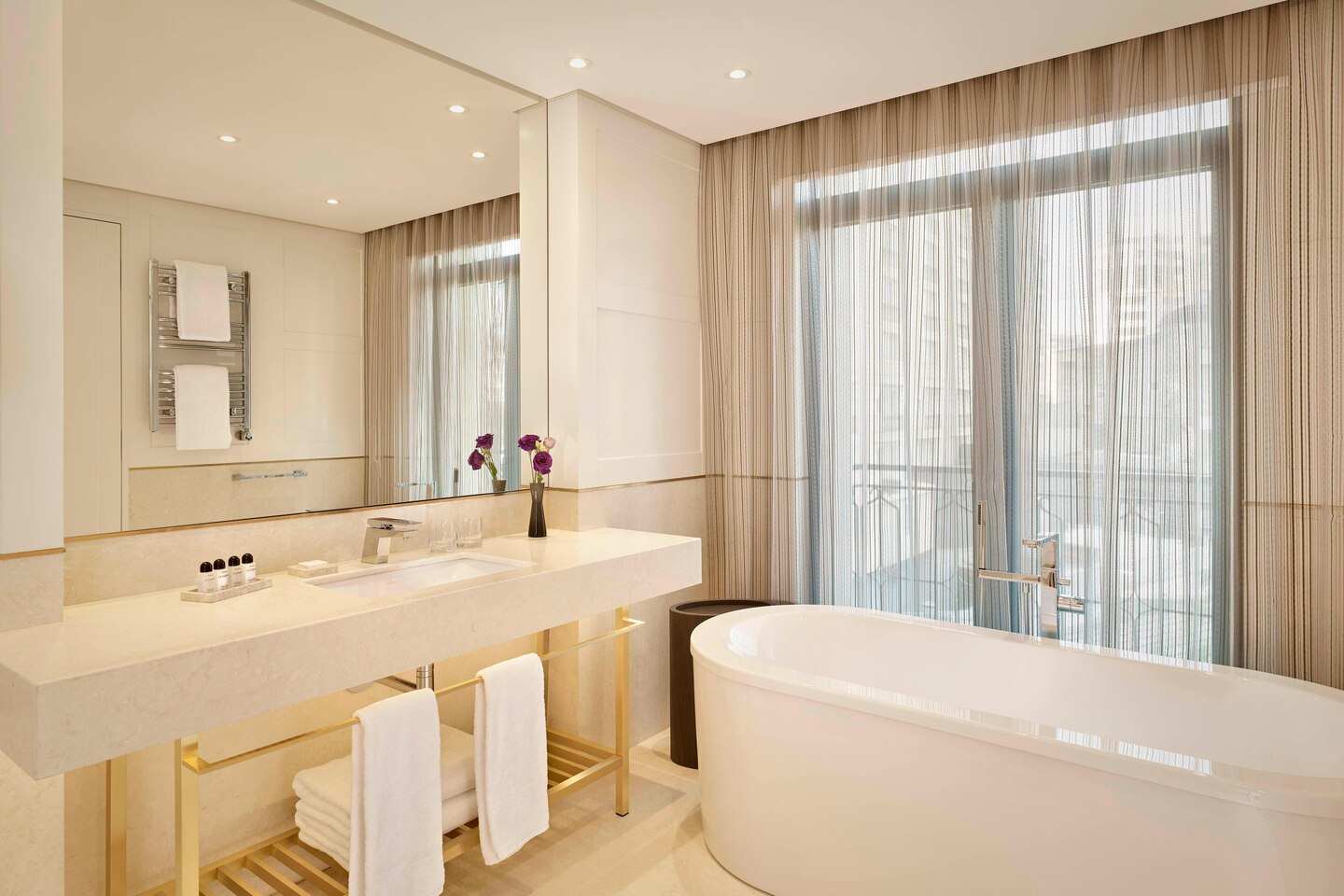The Alexander, a Luxury Collection Hotel