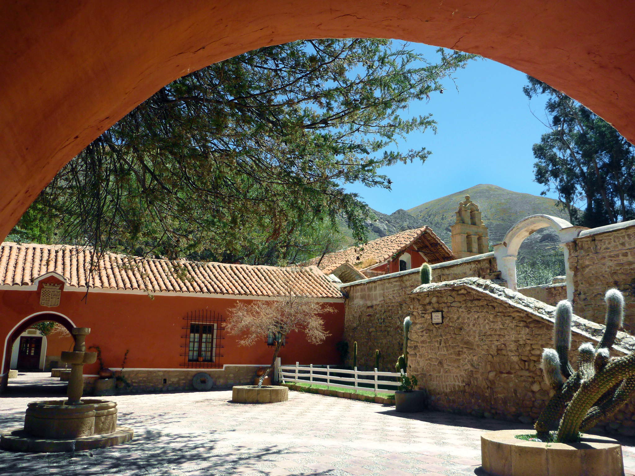 Hotel Museum Cayara