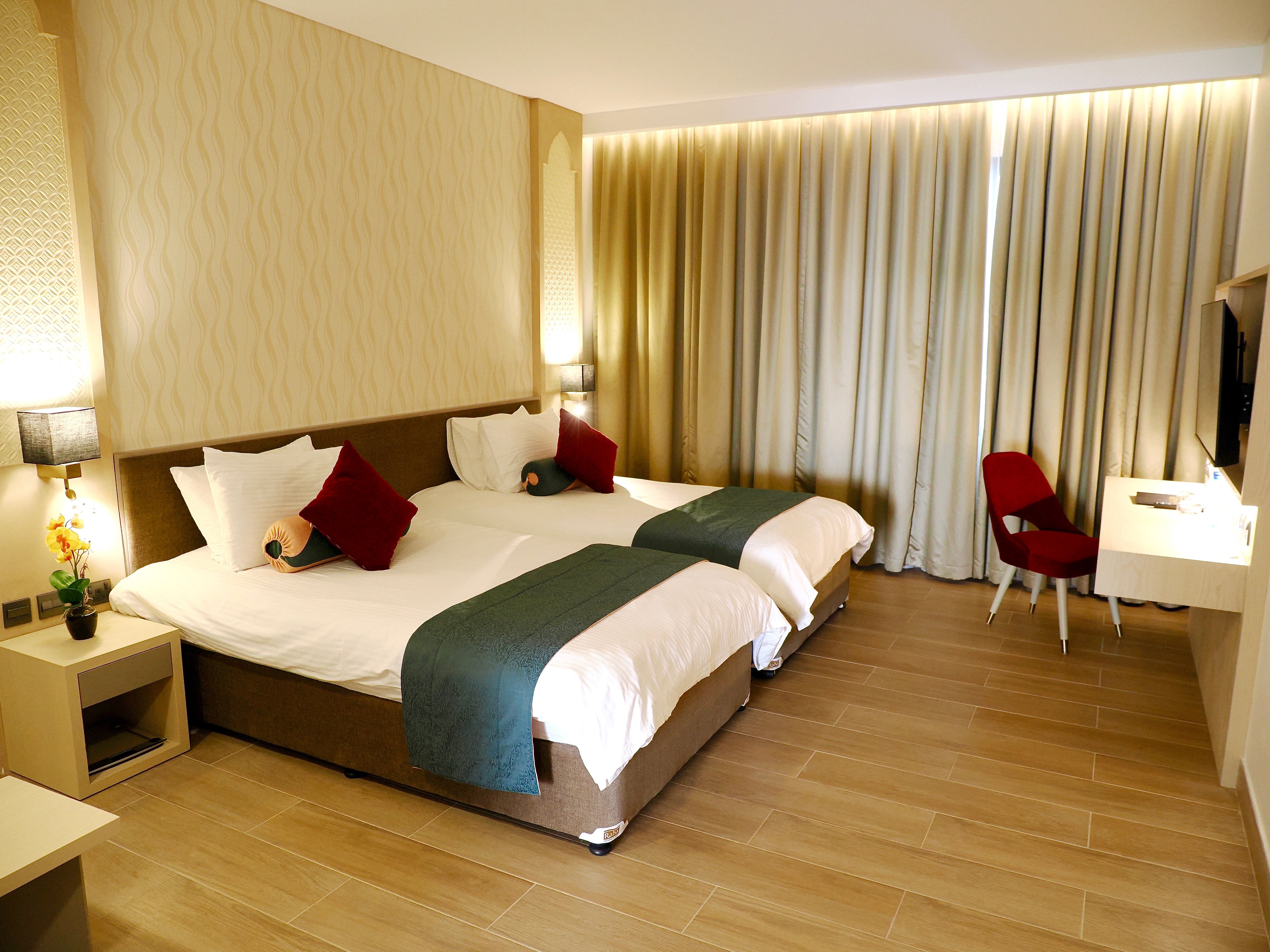 Falaj Daris Hotel
