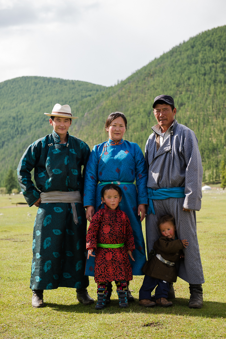 Nomadic Homestay (Galaa's Family)