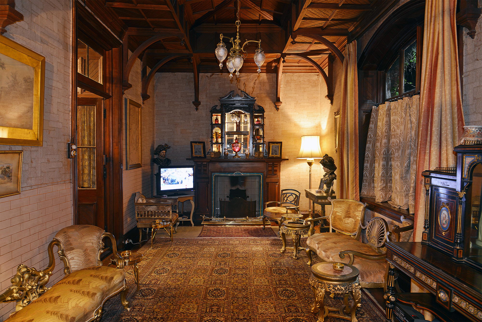 Chapslee House