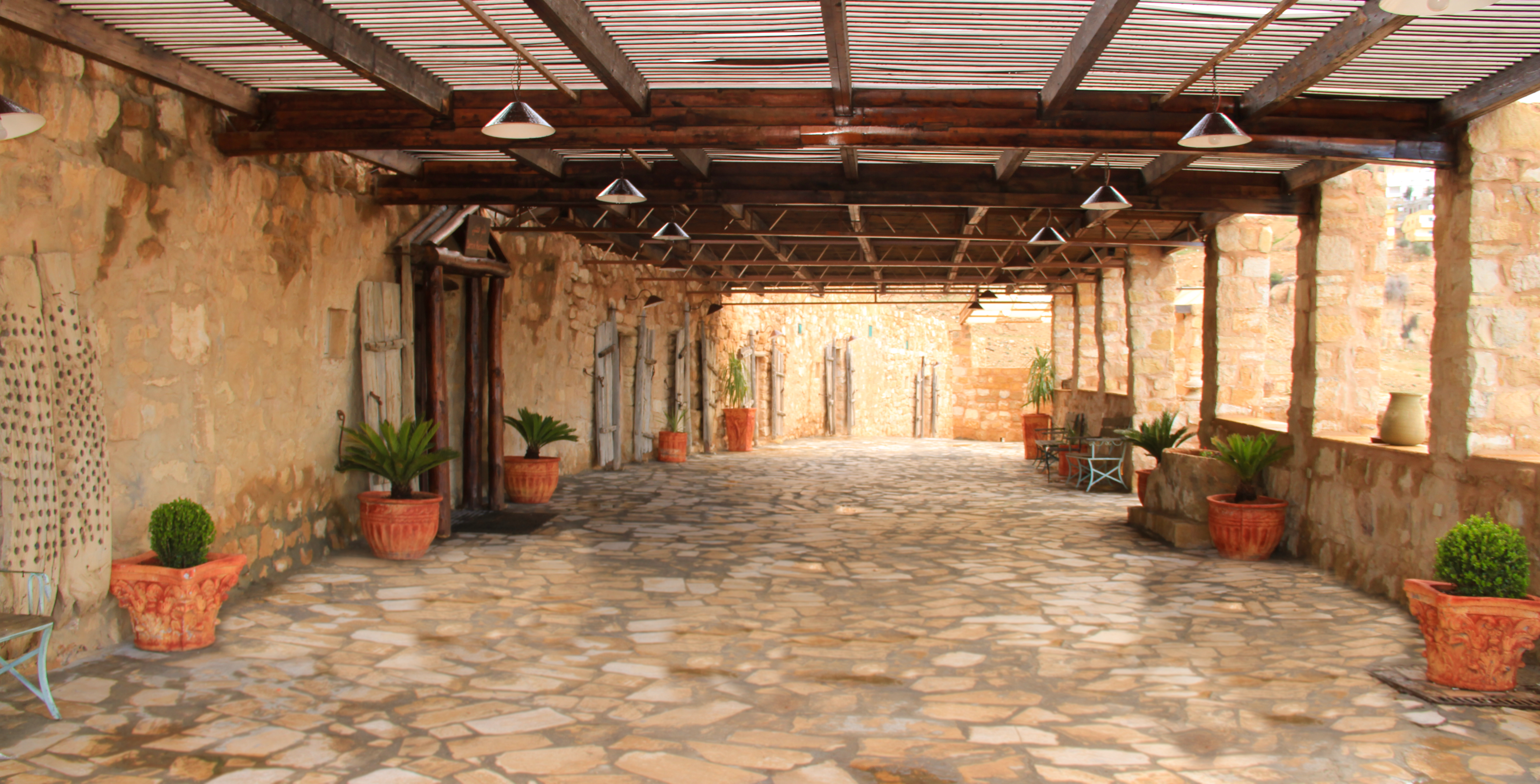 Hayat Zaman Hotel