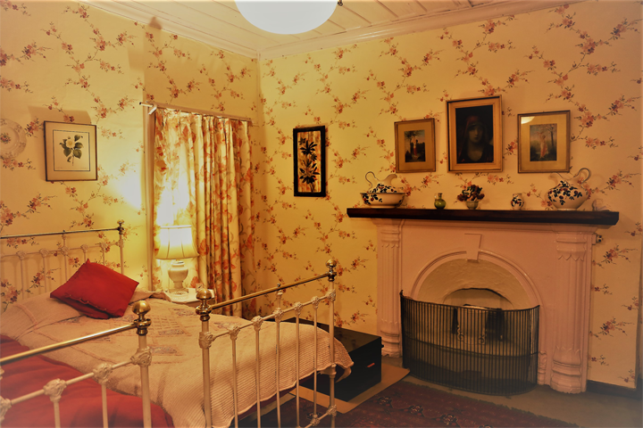 Chapslee House