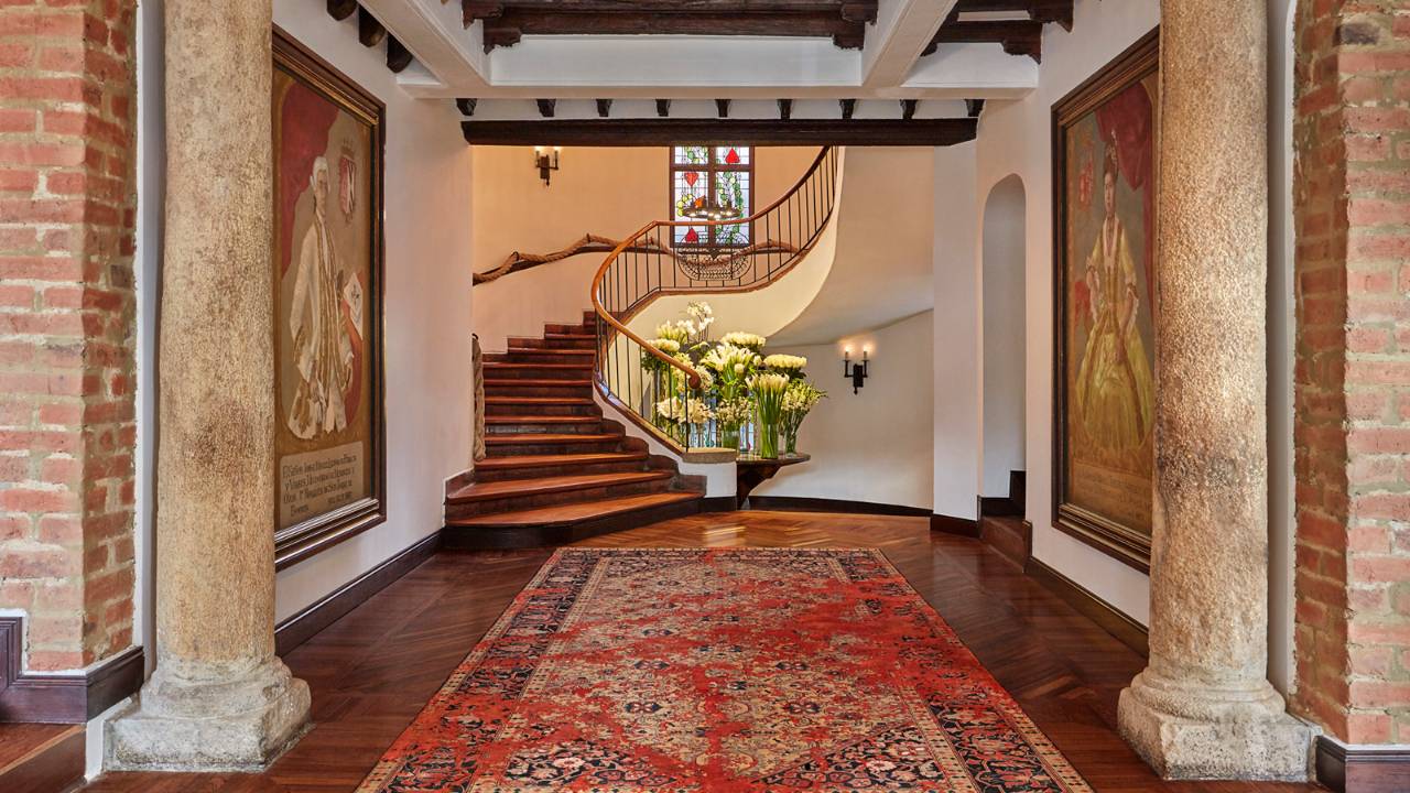 Four Seasons Casa Medina