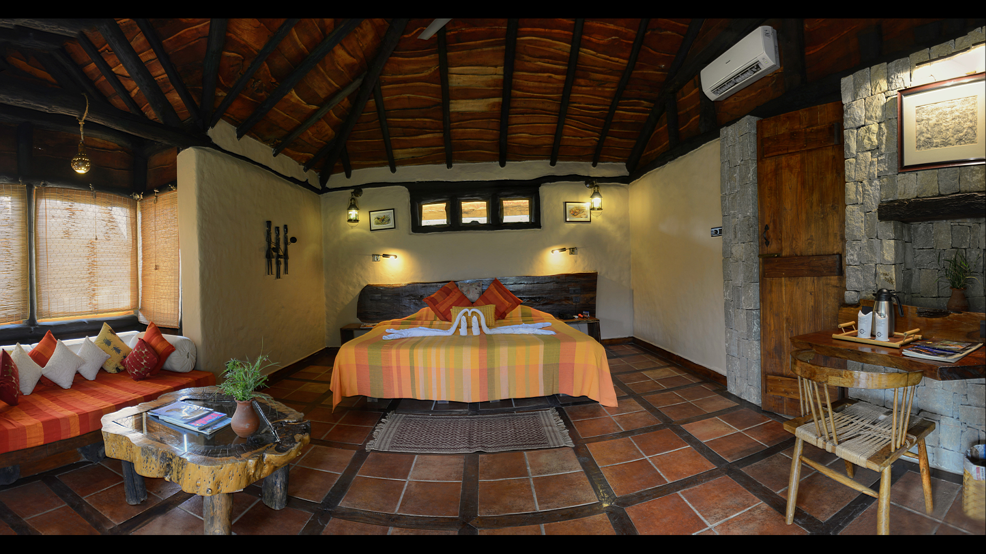 Kanha Earth Lodge