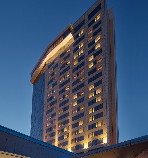 Shangri-La Hotel
