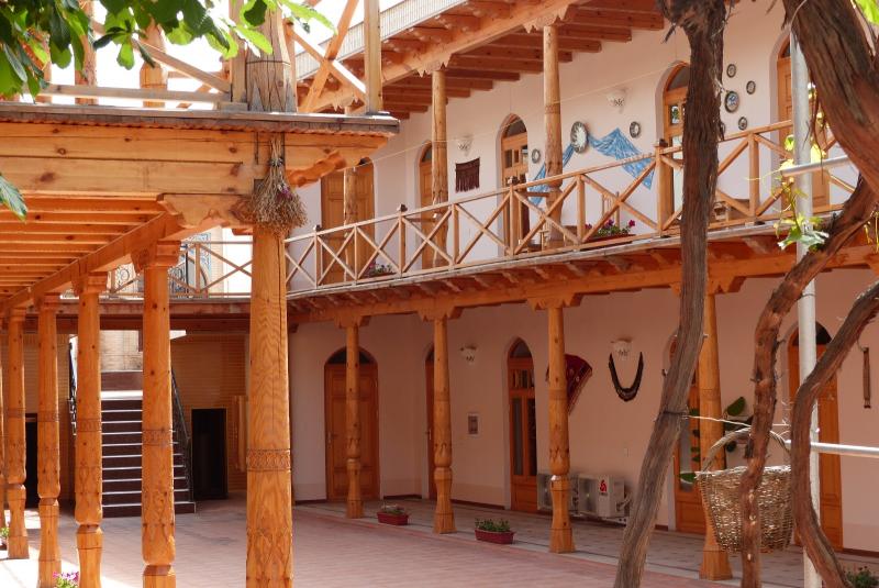 Hotel Bibikhanum