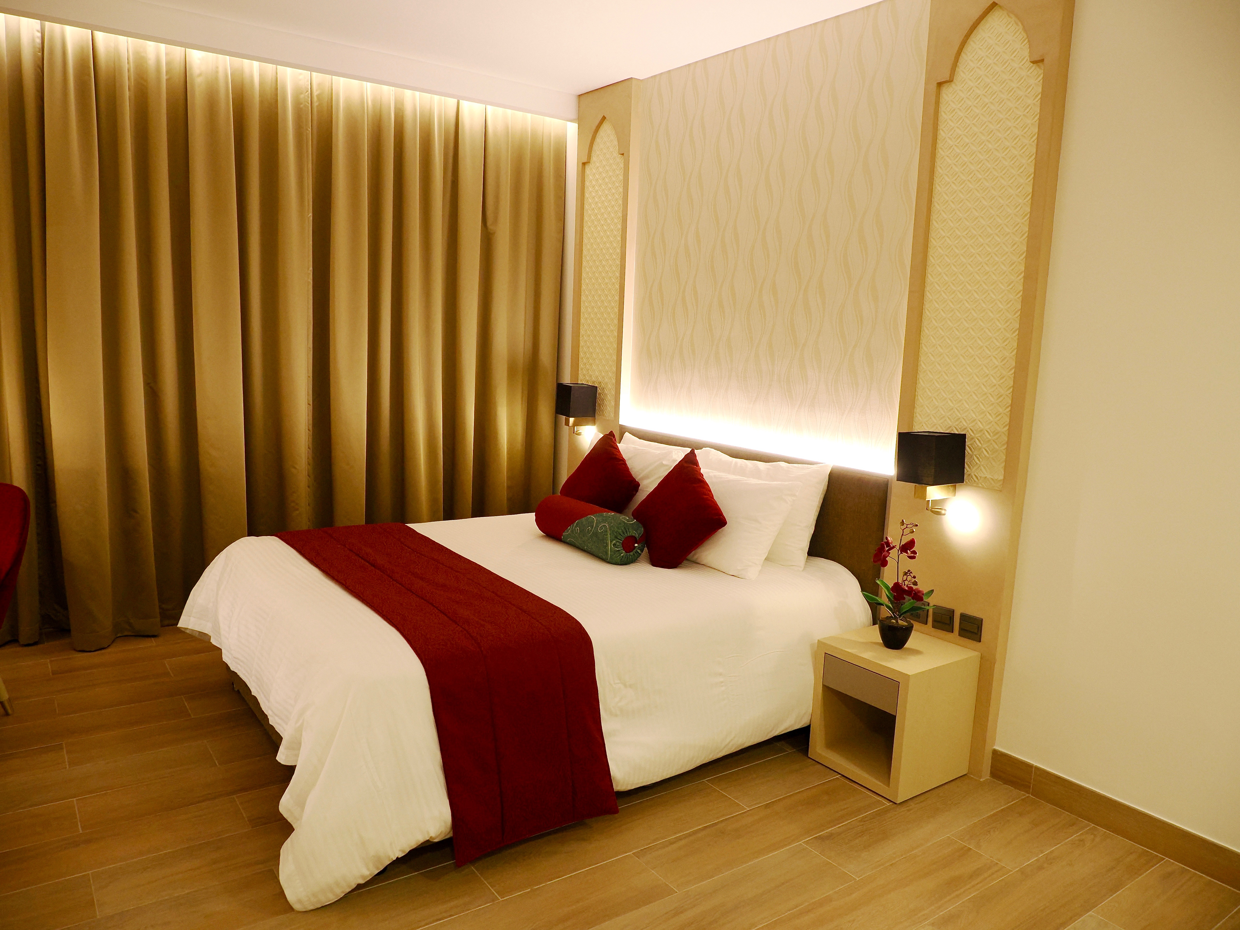 Falaj Daris Hotel
