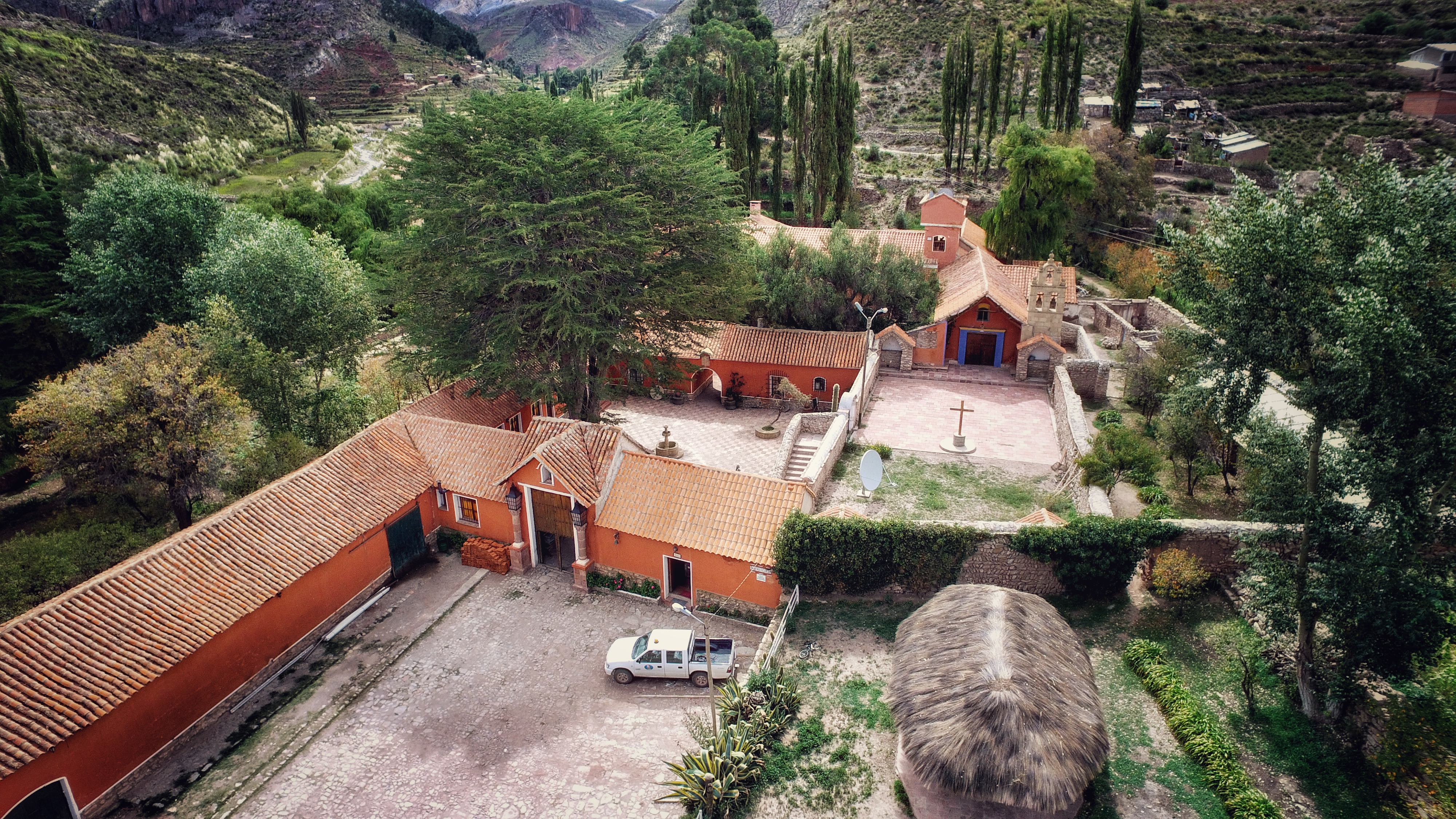 Hotel Museum Cayara