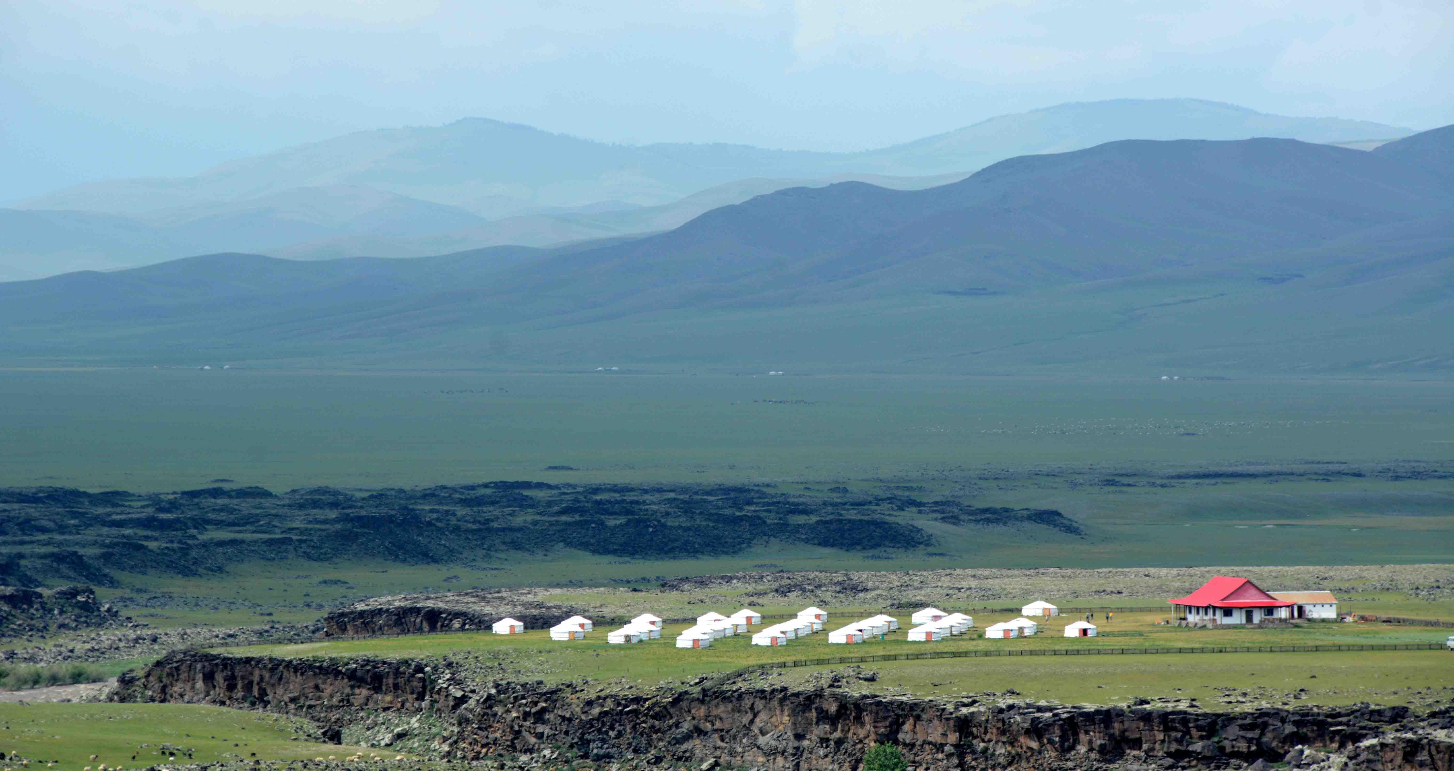 Talbiun Ger Camp