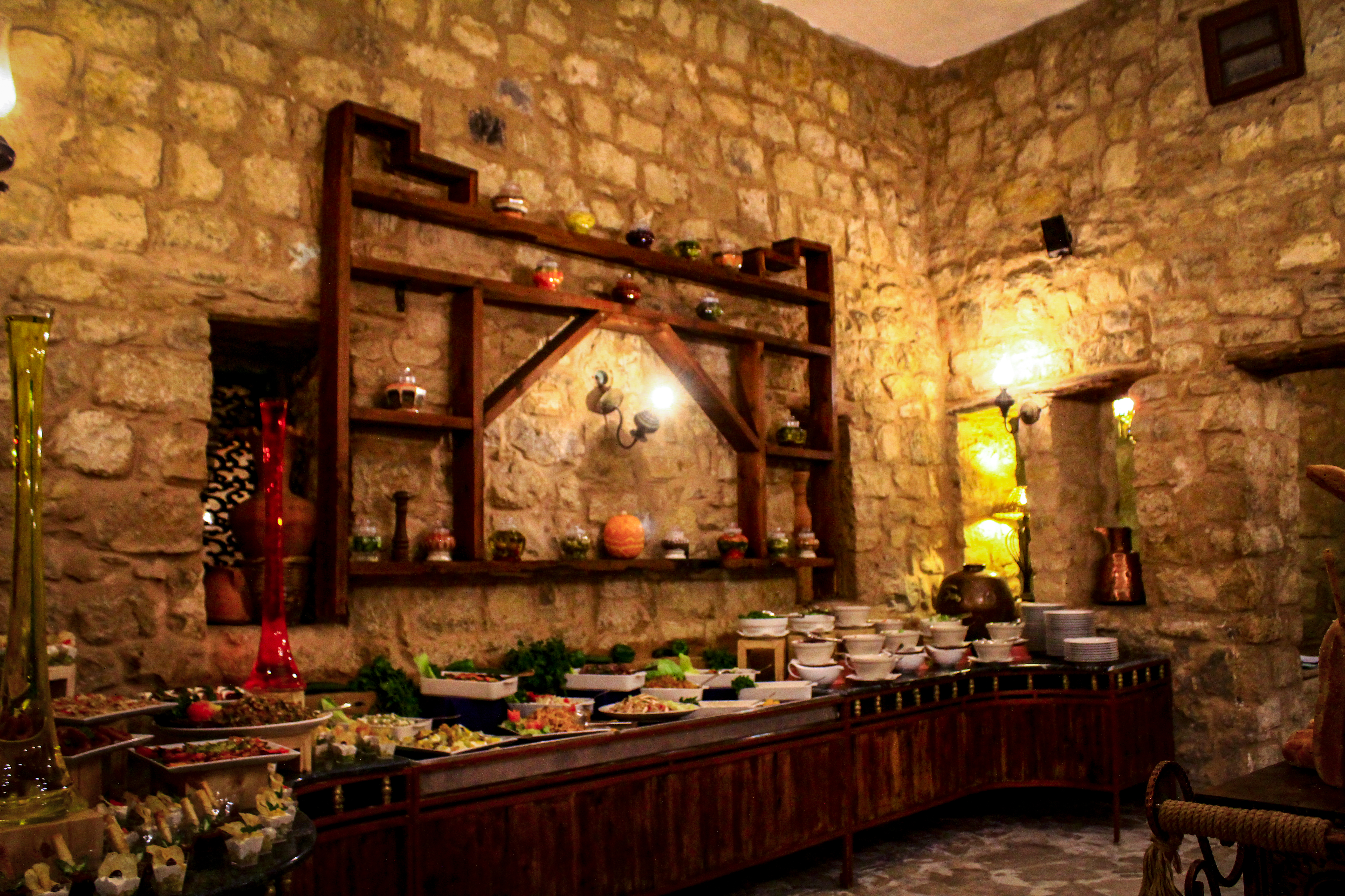 Hayat Zaman Hotel