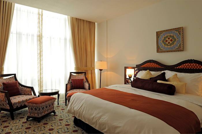 Serena Hotel