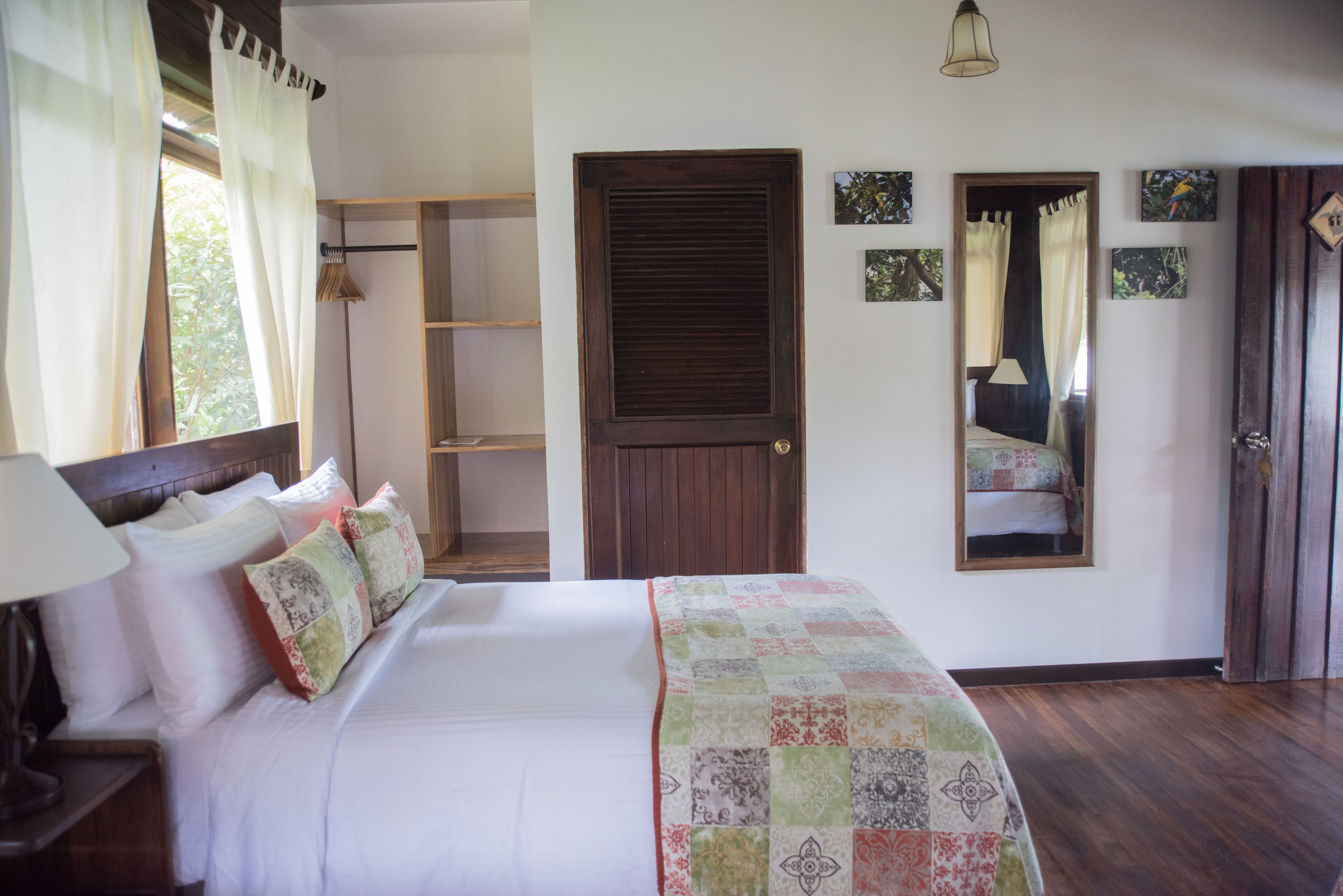 Tortuga Lodge