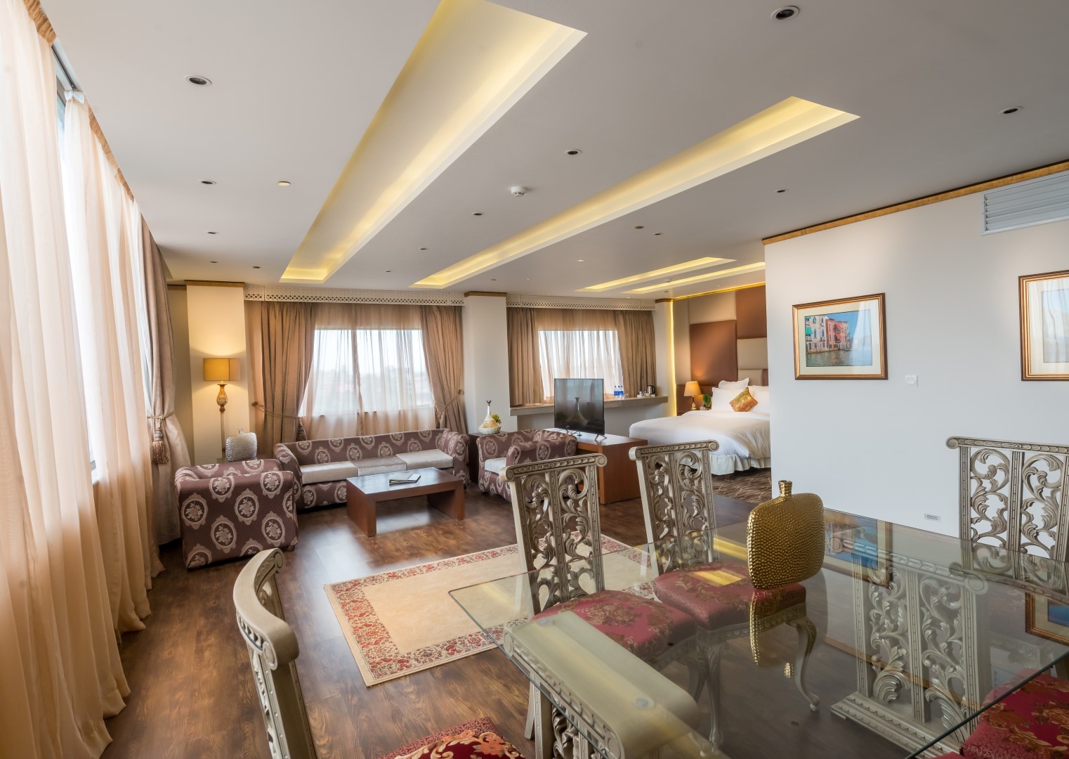 Luxus Grand