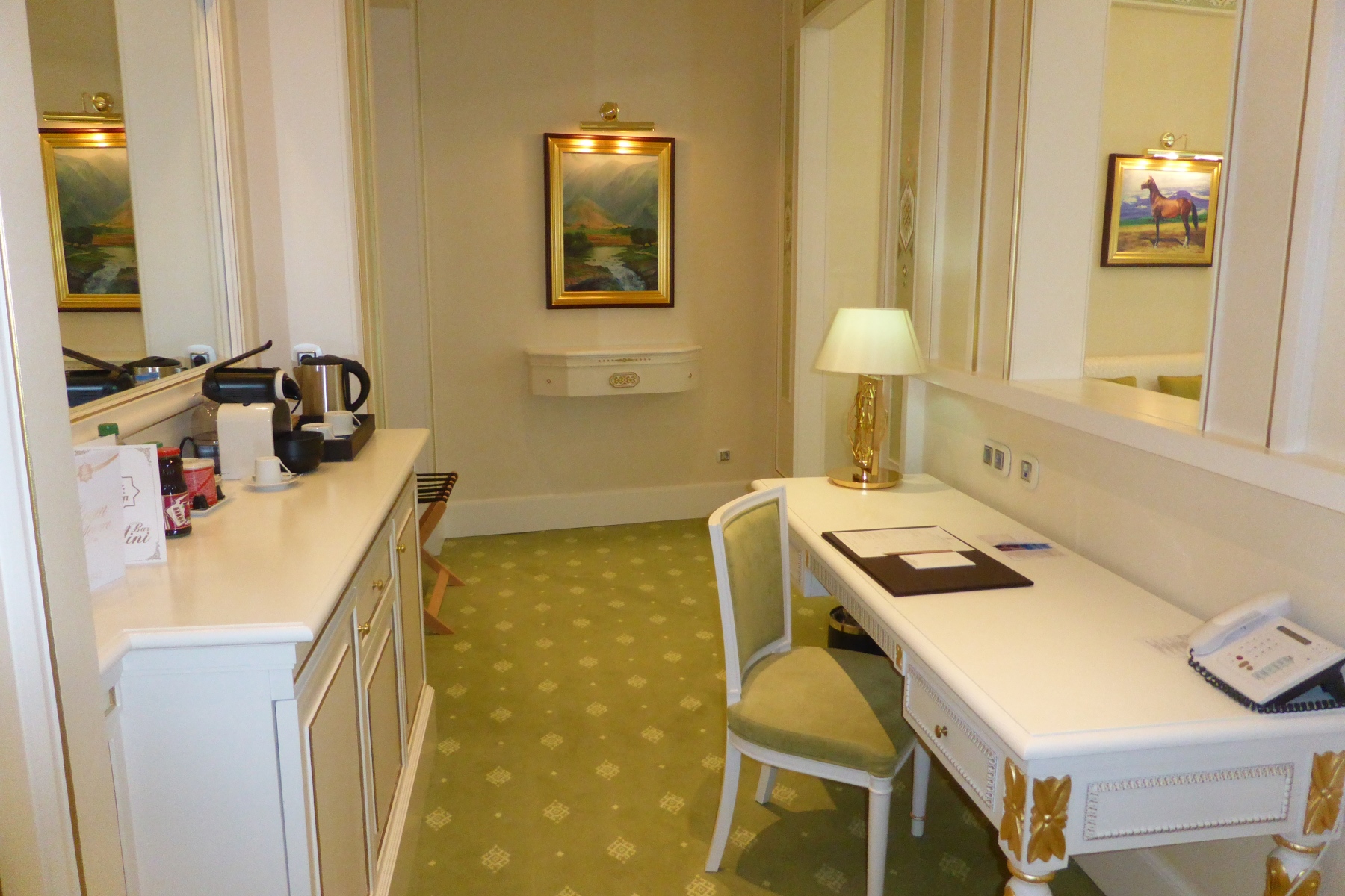 Yyldyz Hotel