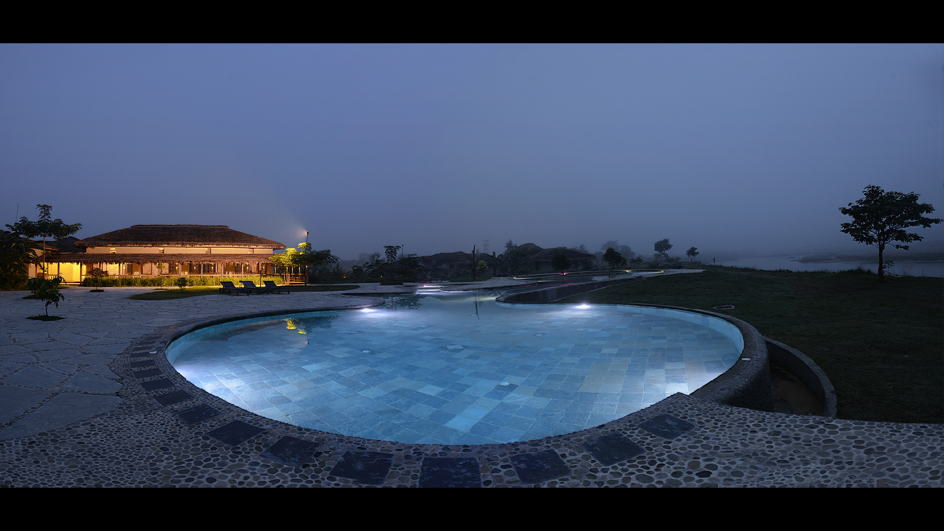 Barahi Jungle Lodge