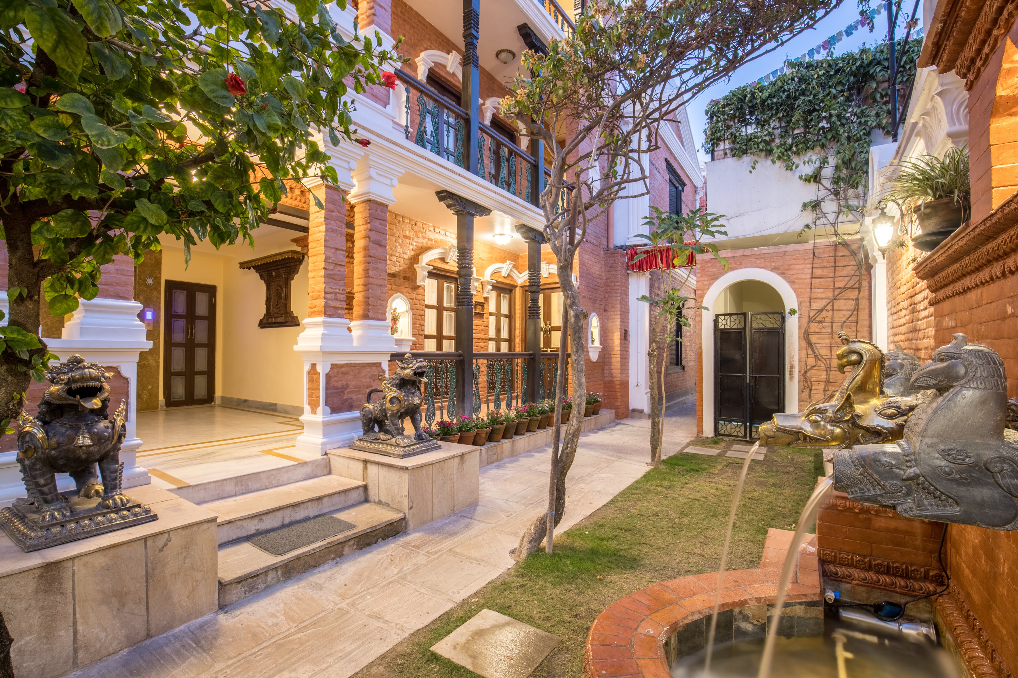 Baber Mahal Villas