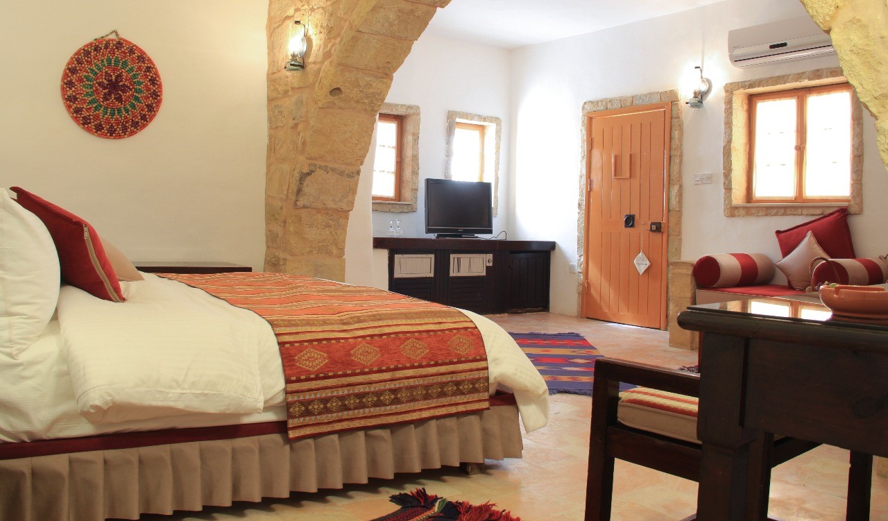 Hayat Zaman Hotel