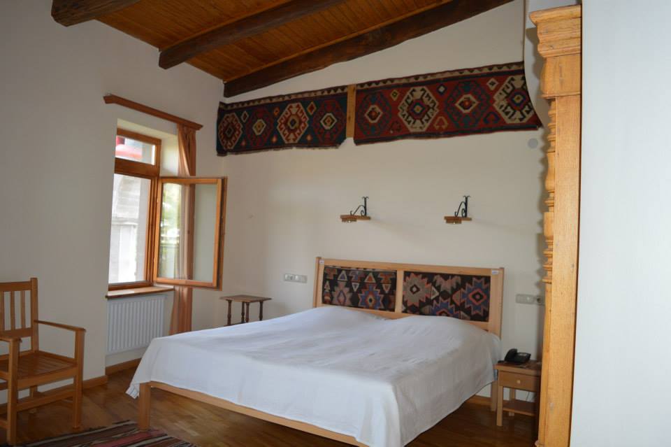Mirhav Hotel