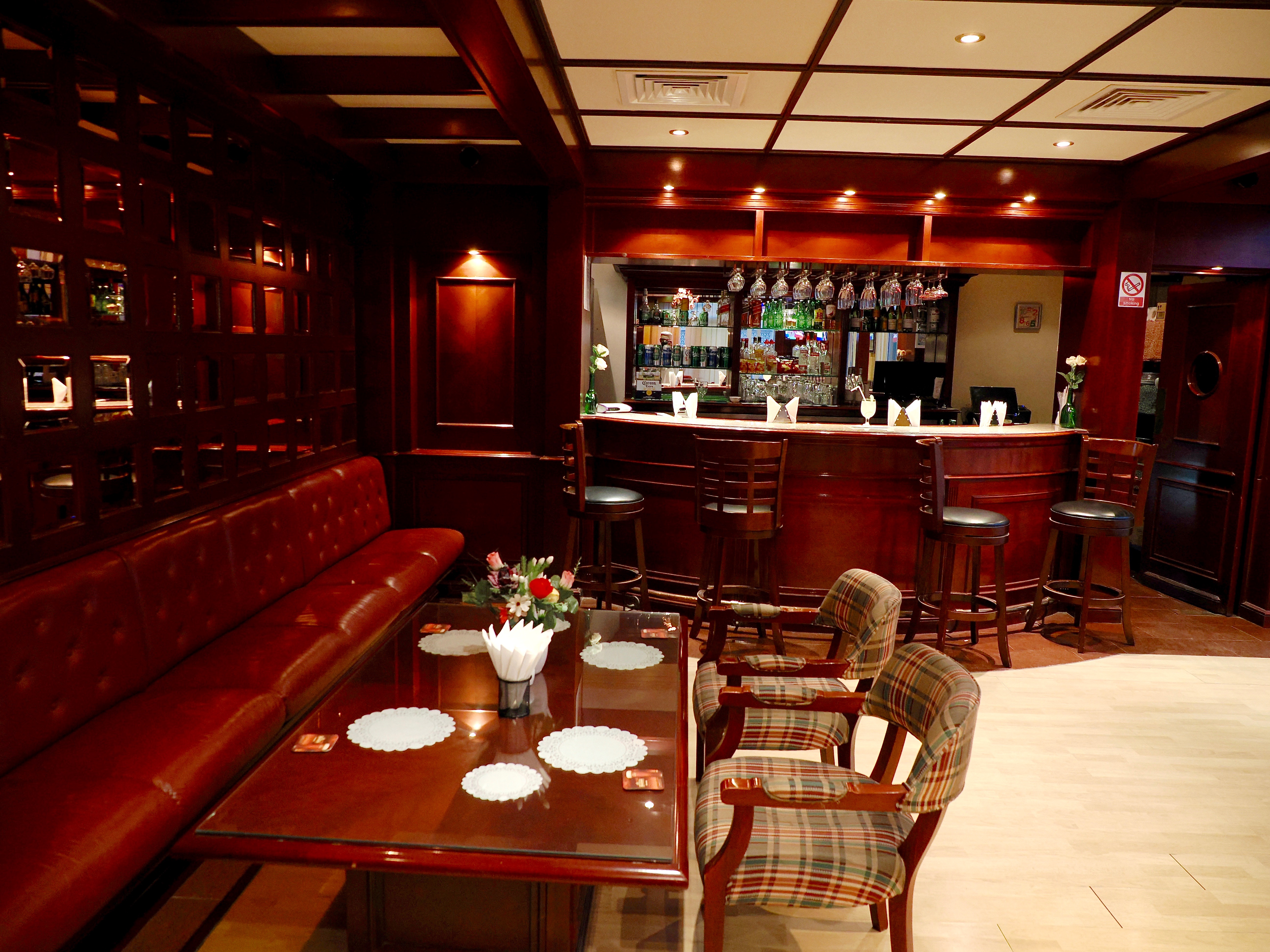 Falaj Daris Hotel