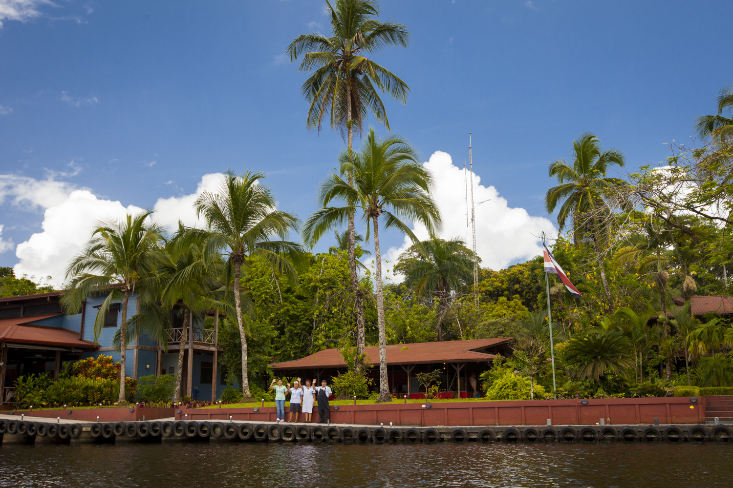 Tortuga Lodge