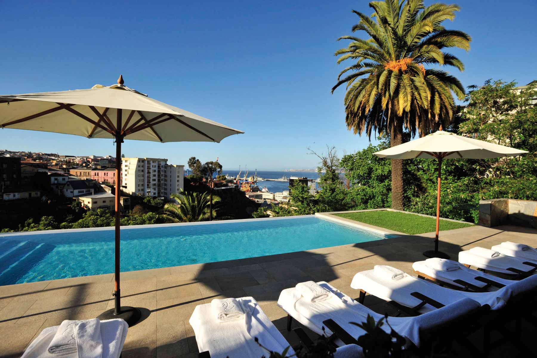 Casa Higueras Hotel